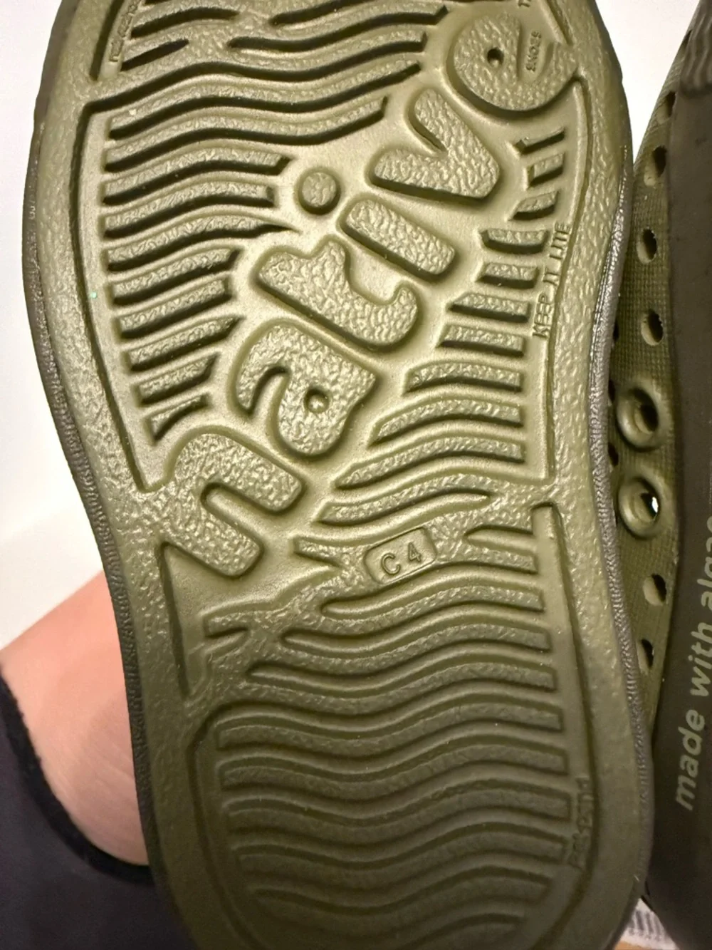 ☀️🌊Native Jefferson Kids Slip-On Shoes in Olive Green